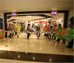 亚克力制品合作客户C&A梦之龙店开张大吉！